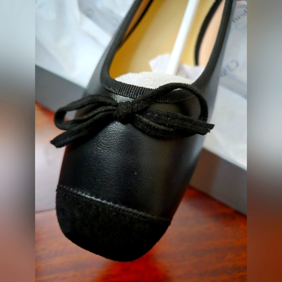 Shoes - Women's Black Ballet Flat with Suede Toe and Bow